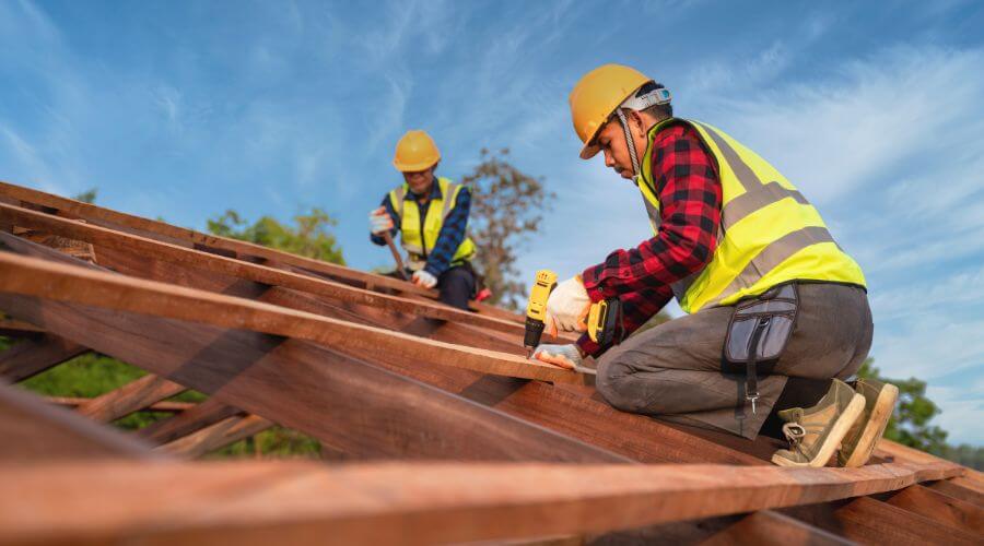 Professional Flat Roofing Installation services in Clyde, TX